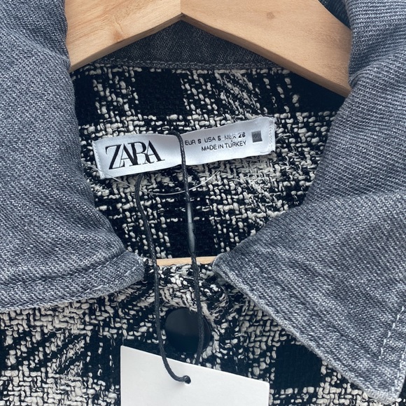 Zara Contrasting Tweed Jacket - Picture 4 of 10